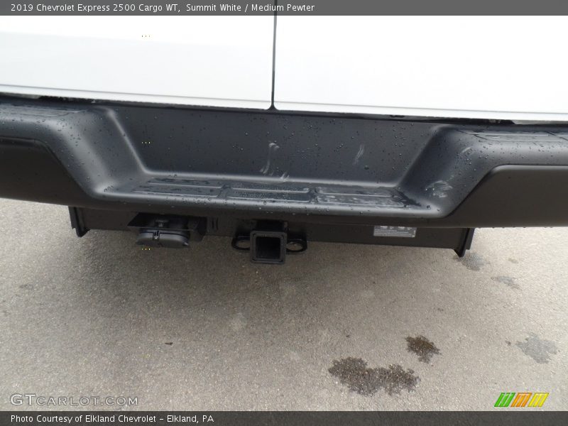Summit White / Medium Pewter 2019 Chevrolet Express 2500 Cargo WT