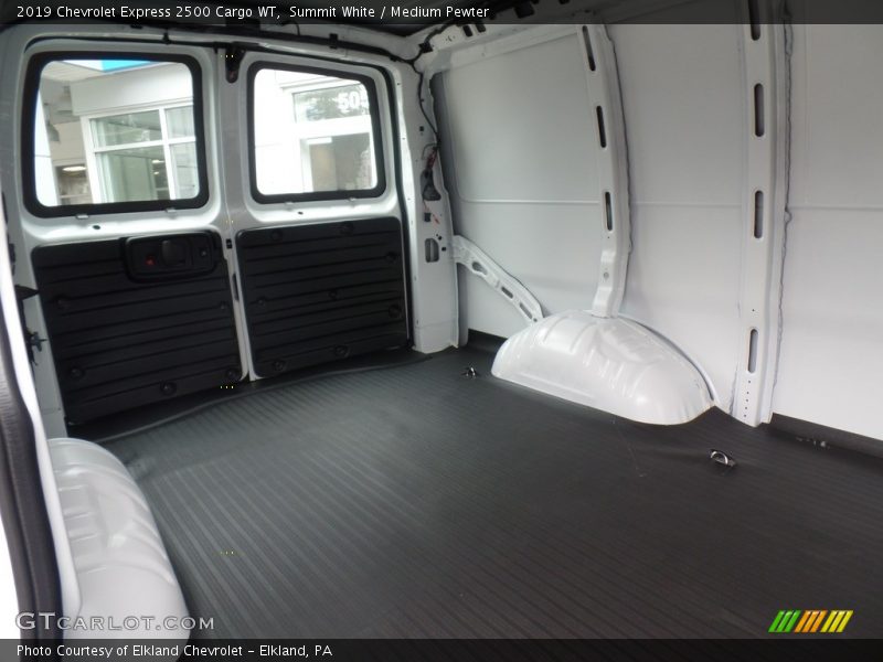 Summit White / Medium Pewter 2019 Chevrolet Express 2500 Cargo WT