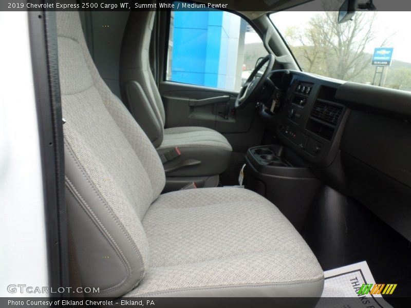 Summit White / Medium Pewter 2019 Chevrolet Express 2500 Cargo WT