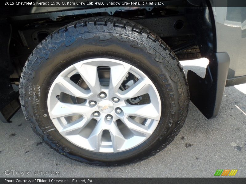 Shadow Gray Metallic / Jet Black 2019 Chevrolet Silverado 1500 Custom Crew Cab 4WD