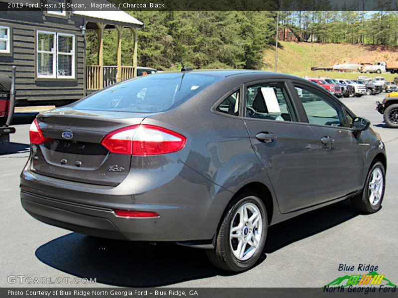Magnetic / Charcoal Black 2019 Ford Fiesta SE Sedan