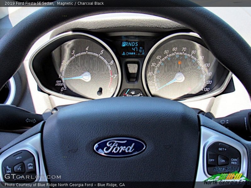 Magnetic / Charcoal Black 2019 Ford Fiesta SE Sedan