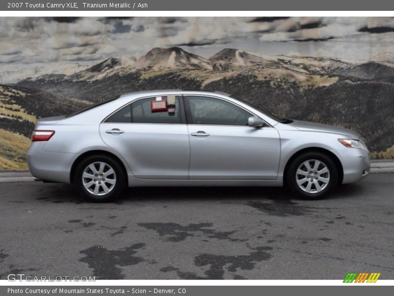 Titanium Metallic / Ash 2007 Toyota Camry XLE