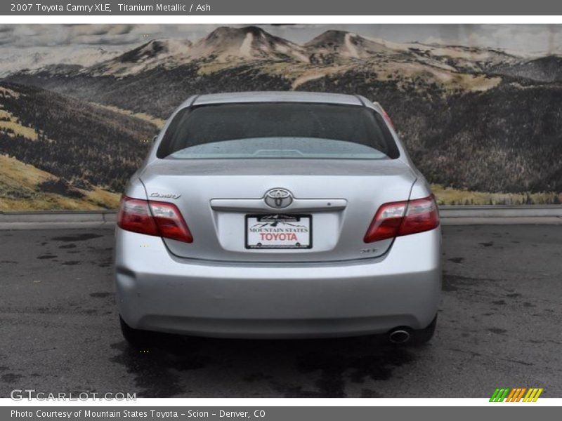 Titanium Metallic / Ash 2007 Toyota Camry XLE