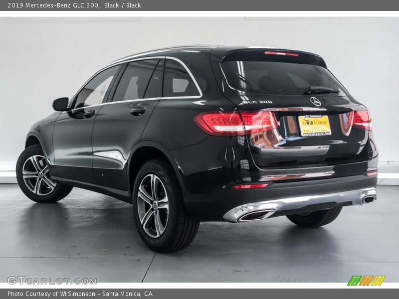Black / Black 2019 Mercedes-Benz GLC 300