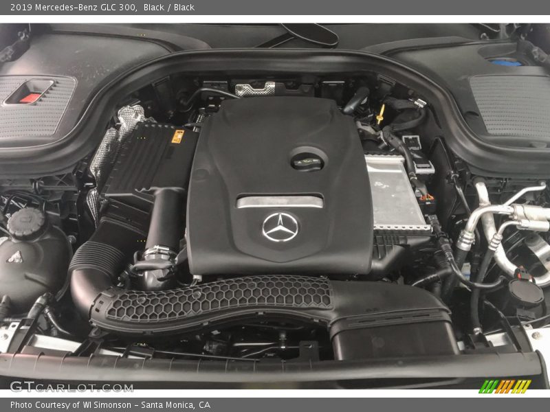 Black / Black 2019 Mercedes-Benz GLC 300
