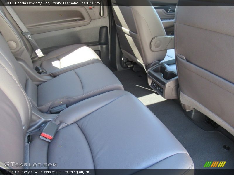 White Diamond Pearl / Gray 2019 Honda Odyssey Elite