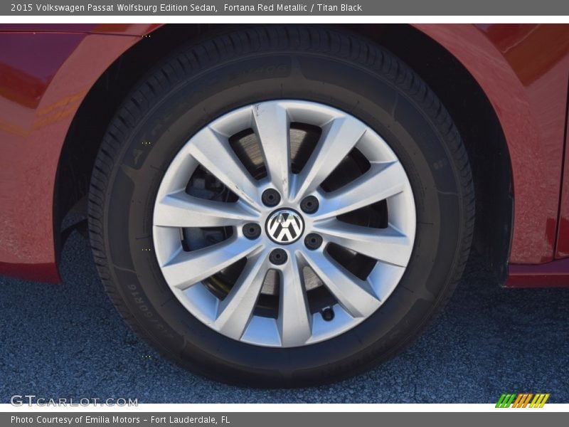 Fortana Red Metallic / Titan Black 2015 Volkswagen Passat Wolfsburg Edition Sedan