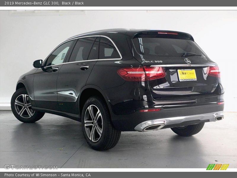 Black / Black 2019 Mercedes-Benz GLC 300