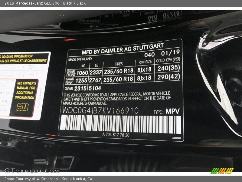 Black / Black 2019 Mercedes-Benz GLC 300