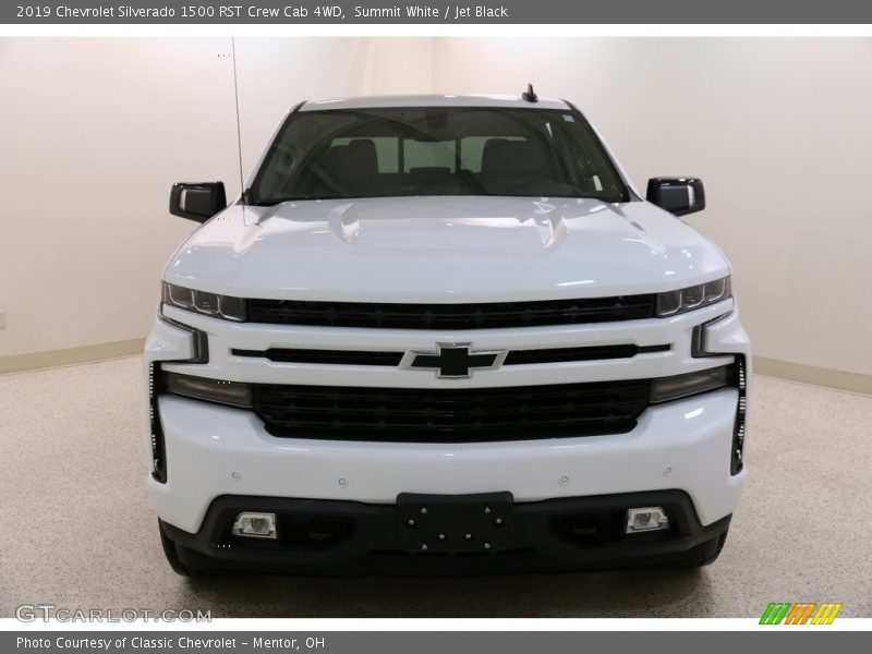 Summit White / Jet Black 2019 Chevrolet Silverado 1500 RST Crew Cab 4WD
