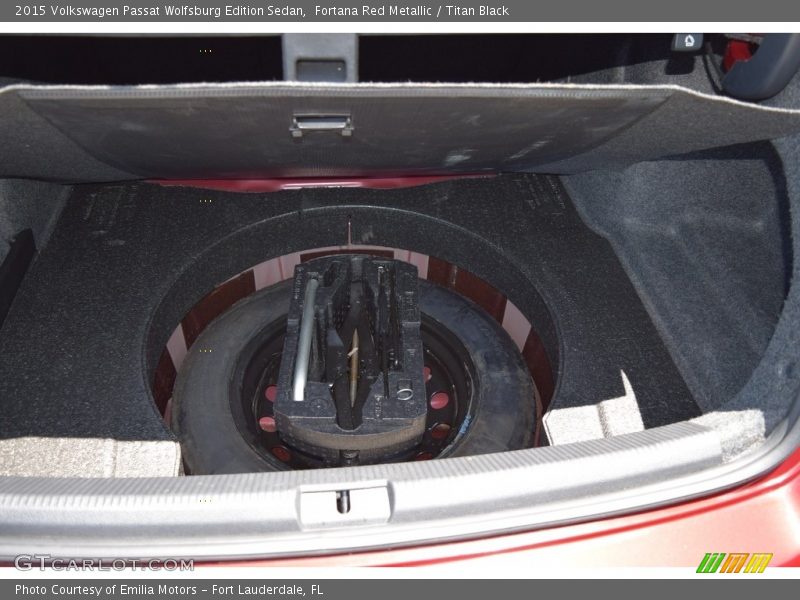 Fortana Red Metallic / Titan Black 2015 Volkswagen Passat Wolfsburg Edition Sedan