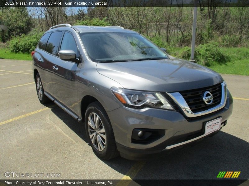 Gun Metallic / Charcoal 2019 Nissan Pathfinder SV 4x4