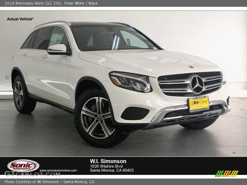 Polar White / Black 2019 Mercedes-Benz GLC 300