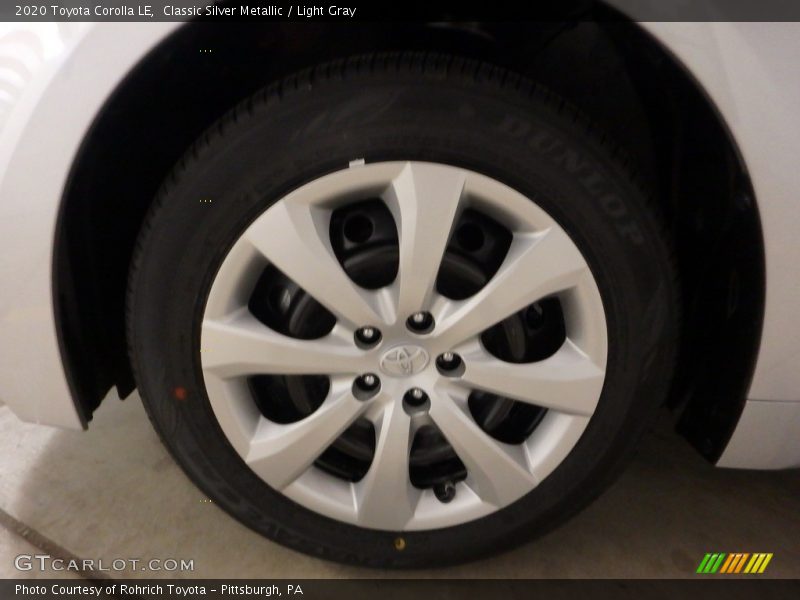 Classic Silver Metallic / Light Gray 2020 Toyota Corolla LE