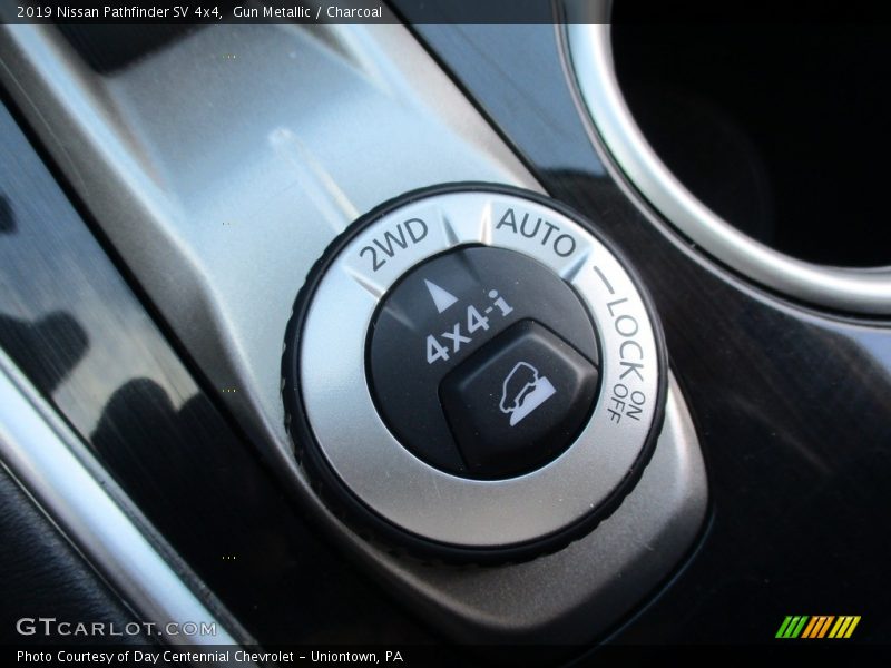 Gun Metallic / Charcoal 2019 Nissan Pathfinder SV 4x4