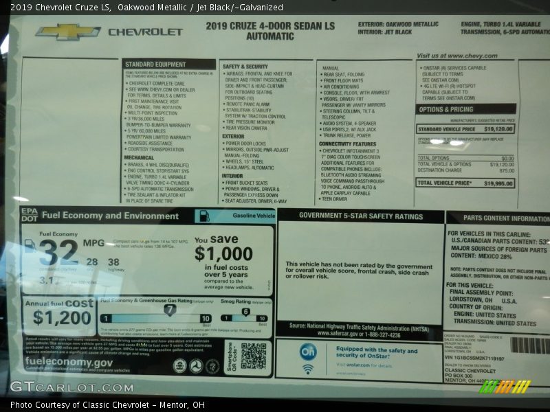 Oakwood Metallic / Jet Black/­Galvanized 2019 Chevrolet Cruze LS