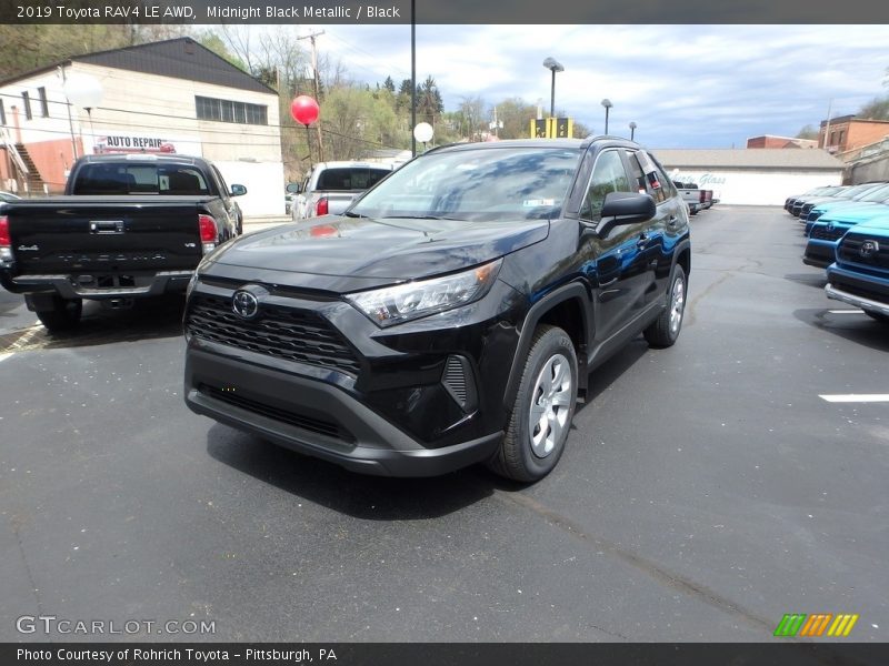Midnight Black Metallic / Black 2019 Toyota RAV4 LE AWD