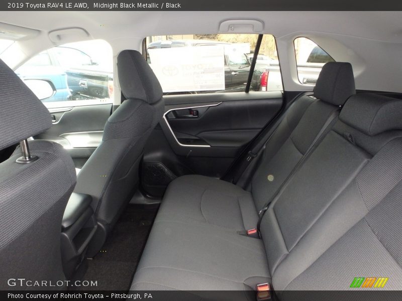 Midnight Black Metallic / Black 2019 Toyota RAV4 LE AWD
