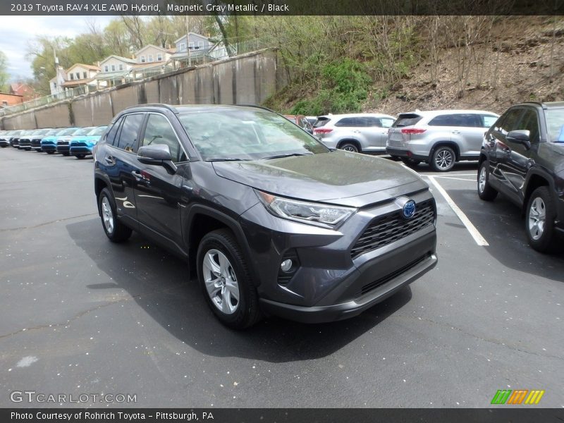 Magnetic Gray Metallic / Black 2019 Toyota RAV4 XLE AWD Hybrid