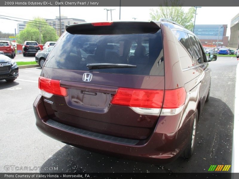 Dark Cherry Pearl / Ivory 2009 Honda Odyssey EX-L