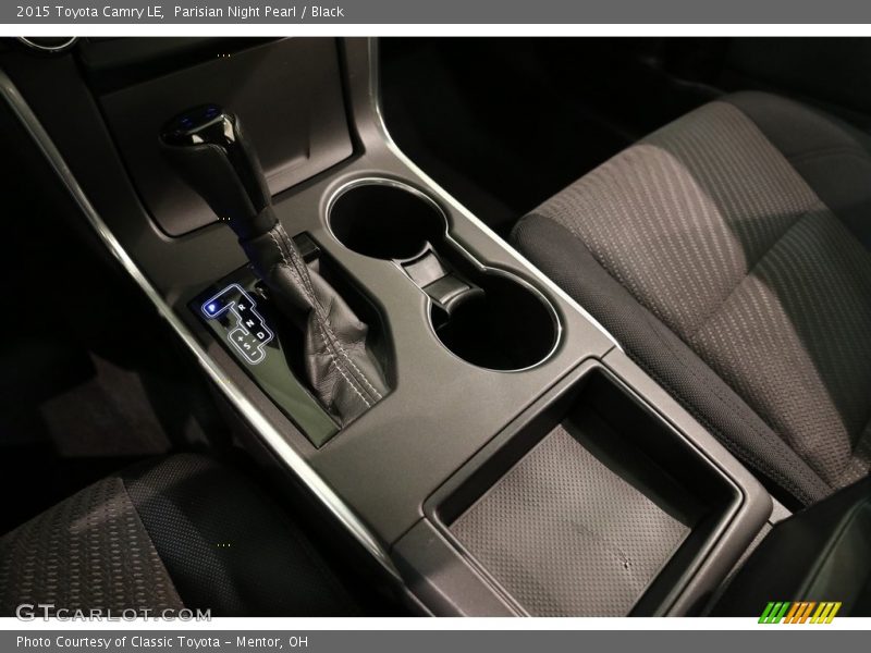 Parisian Night Pearl / Black 2015 Toyota Camry LE