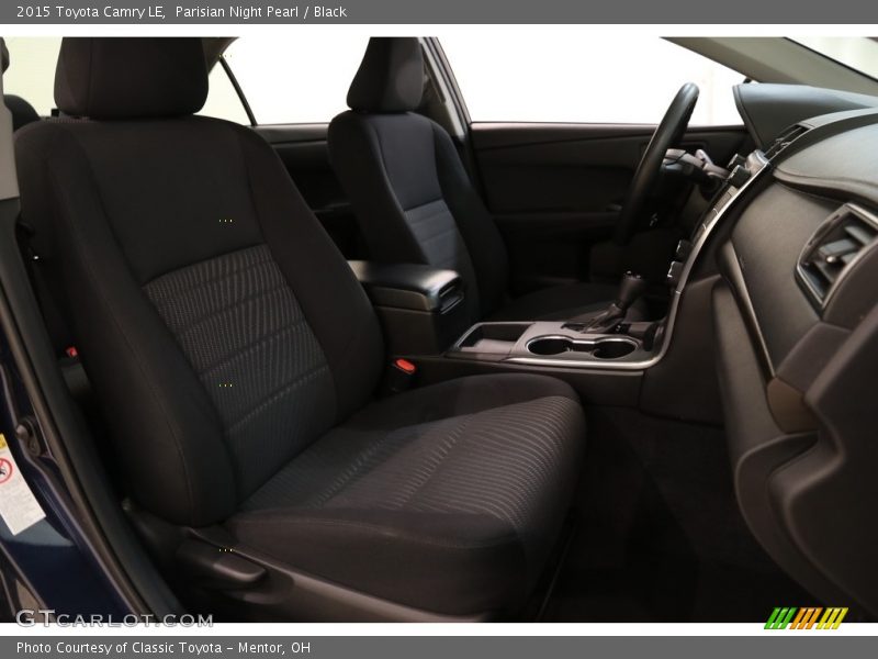 Parisian Night Pearl / Black 2015 Toyota Camry LE