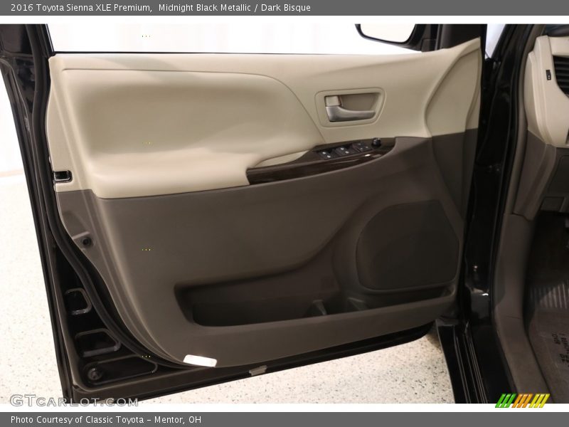 Midnight Black Metallic / Dark Bisque 2016 Toyota Sienna XLE Premium