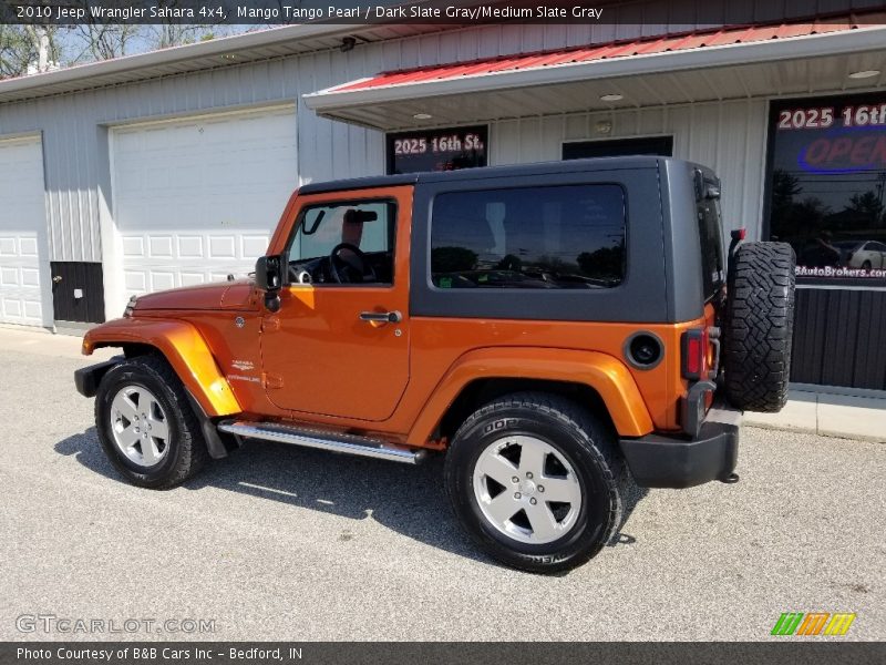 Mango Tango Pearl / Dark Slate Gray/Medium Slate Gray 2010 Jeep Wrangler Sahara 4x4