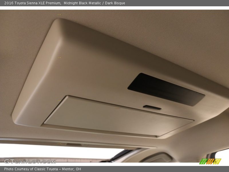 Midnight Black Metallic / Dark Bisque 2016 Toyota Sienna XLE Premium