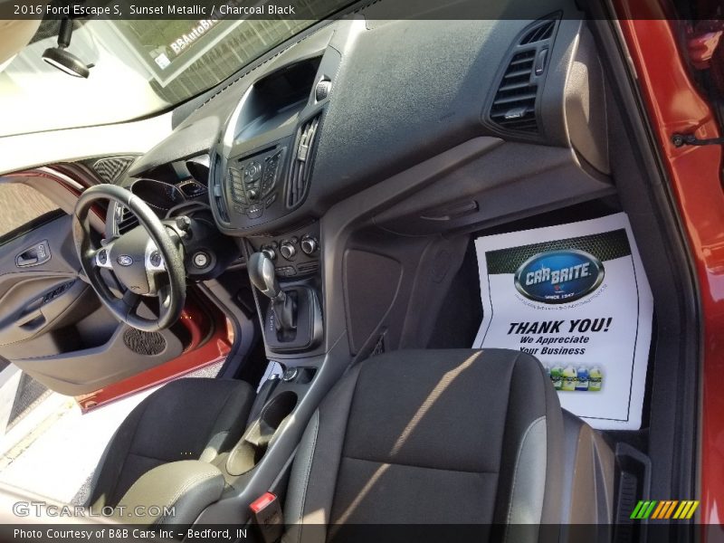 Sunset Metallic / Charcoal Black 2016 Ford Escape S