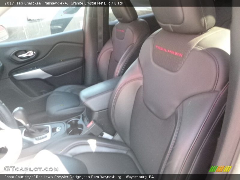 Granite Crystal Metallic / Black 2017 Jeep Cherokee Trailhawk 4x4