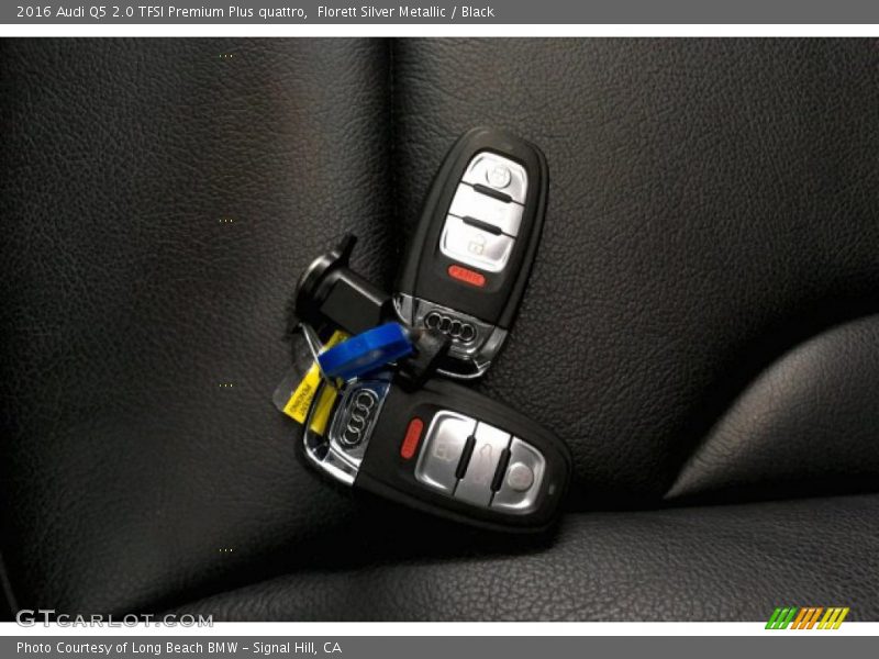 Florett Silver Metallic / Black 2016 Audi Q5 2.0 TFSI Premium Plus quattro