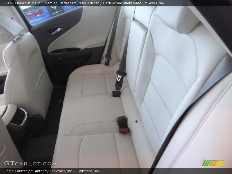 Iridescent Pearl Tricoat / Dark Atmosphere/Medium Ash Gray 2019 Chevrolet Malibu Premier