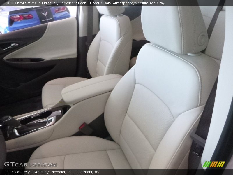 Iridescent Pearl Tricoat / Dark Atmosphere/Medium Ash Gray 2019 Chevrolet Malibu Premier