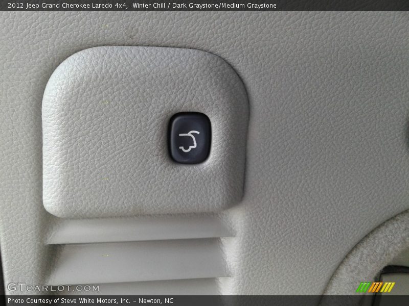 Winter Chill / Dark Graystone/Medium Graystone 2012 Jeep Grand Cherokee Laredo 4x4