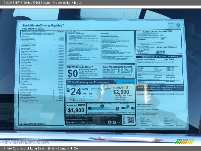 Alpine White / Black 2019 BMW 5 Series 540i Sedan