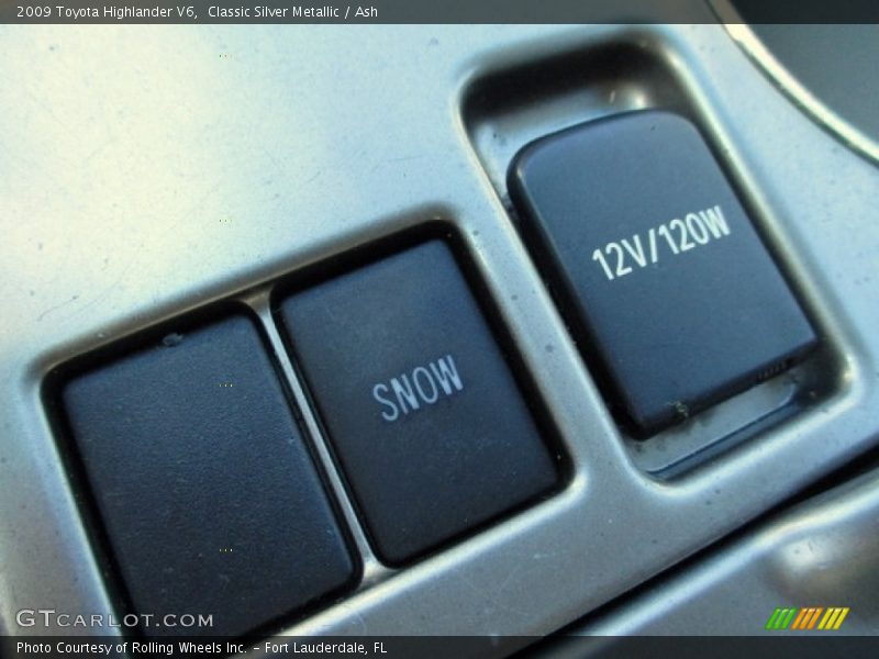 Classic Silver Metallic / Ash 2009 Toyota Highlander V6