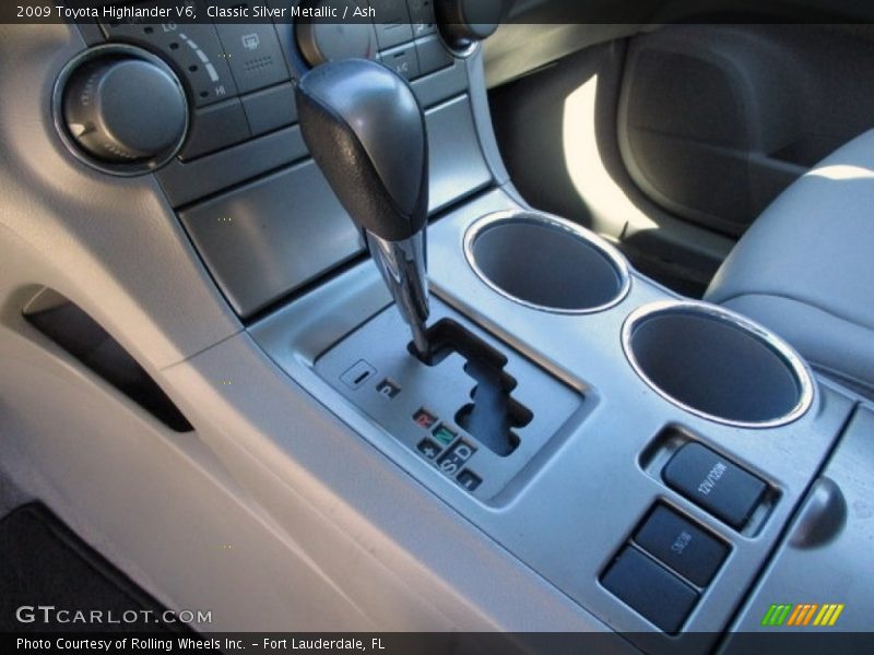 Classic Silver Metallic / Ash 2009 Toyota Highlander V6