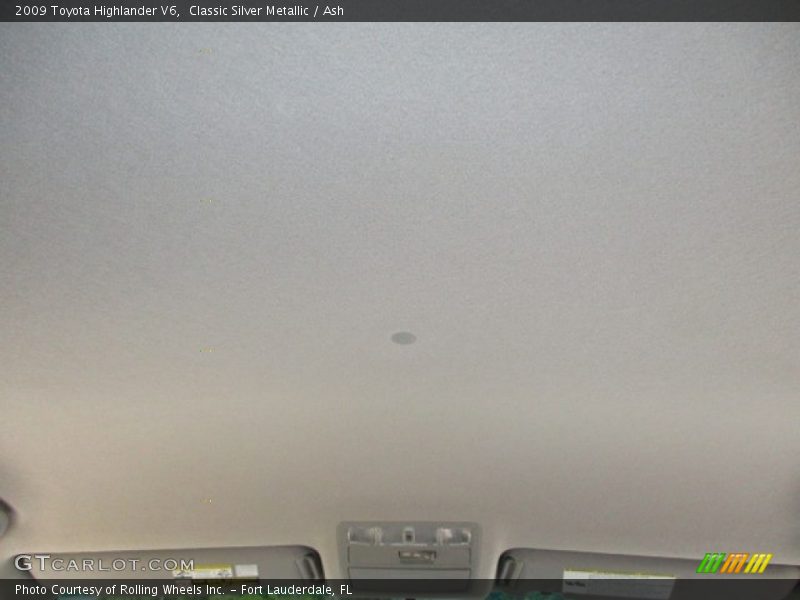 Classic Silver Metallic / Ash 2009 Toyota Highlander V6