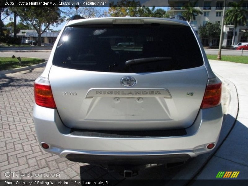 Classic Silver Metallic / Ash 2009 Toyota Highlander V6