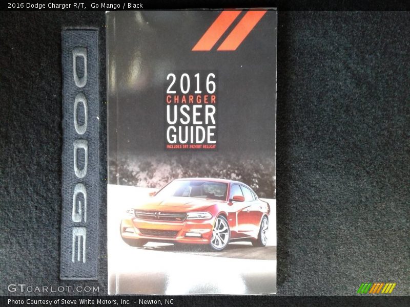 Go Mango / Black 2016 Dodge Charger R/T