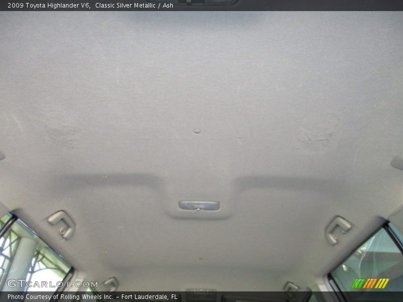 Classic Silver Metallic / Ash 2009 Toyota Highlander V6