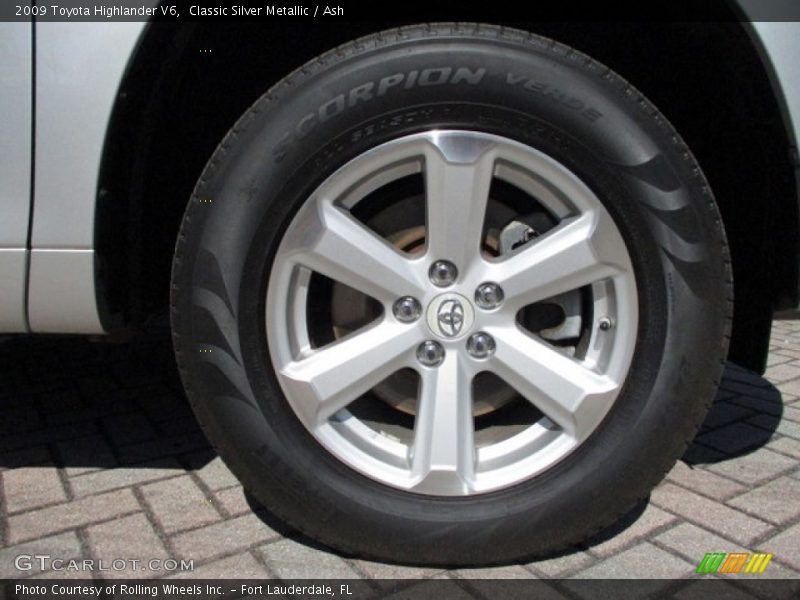 Classic Silver Metallic / Ash 2009 Toyota Highlander V6