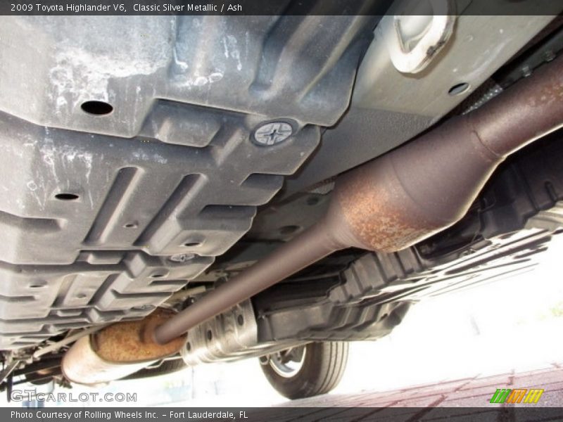 Classic Silver Metallic / Ash 2009 Toyota Highlander V6