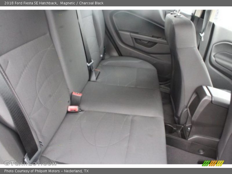 Magnetic / Charcoal Black 2018 Ford Fiesta SE Hatchback