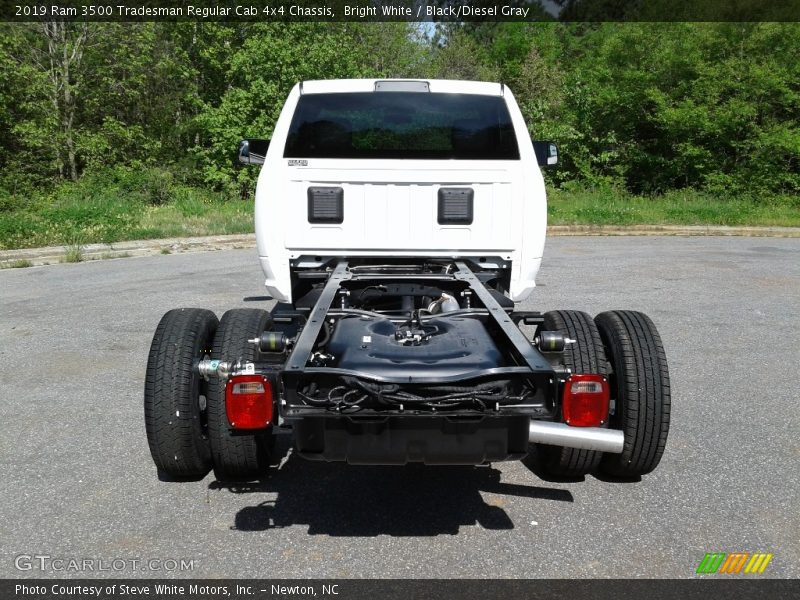 Bright White / Black/Diesel Gray 2019 Ram 3500 Tradesman Regular Cab 4x4 Chassis