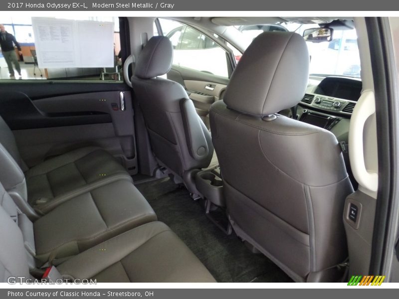 Modern Steel Metallic / Gray 2017 Honda Odyssey EX-L