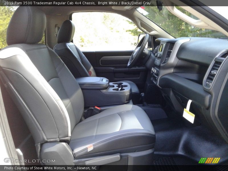 Bright White / Black/Diesel Gray 2019 Ram 3500 Tradesman Regular Cab 4x4 Chassis