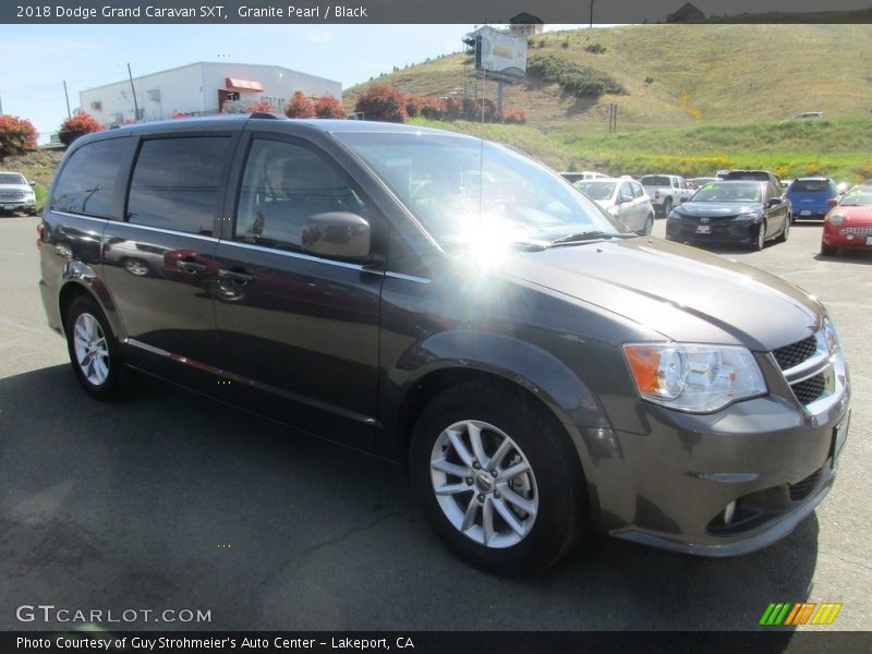 Granite Pearl / Black 2018 Dodge Grand Caravan SXT